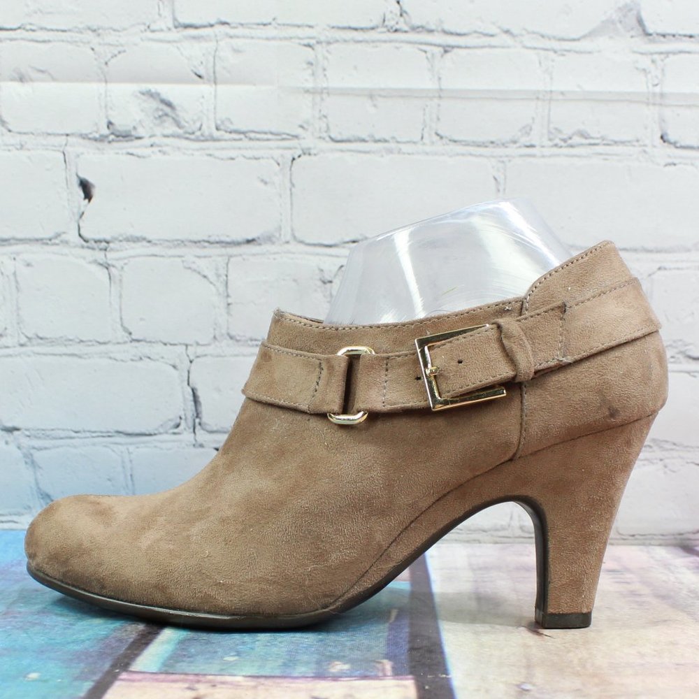 Aerosoles Brown Leather Side Zip Ankle Strap Heeled Booties Size 9 - Picture 1 of 9